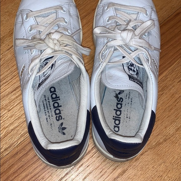 Adidas Stan Smith Sneakers - Picture 4 of 6